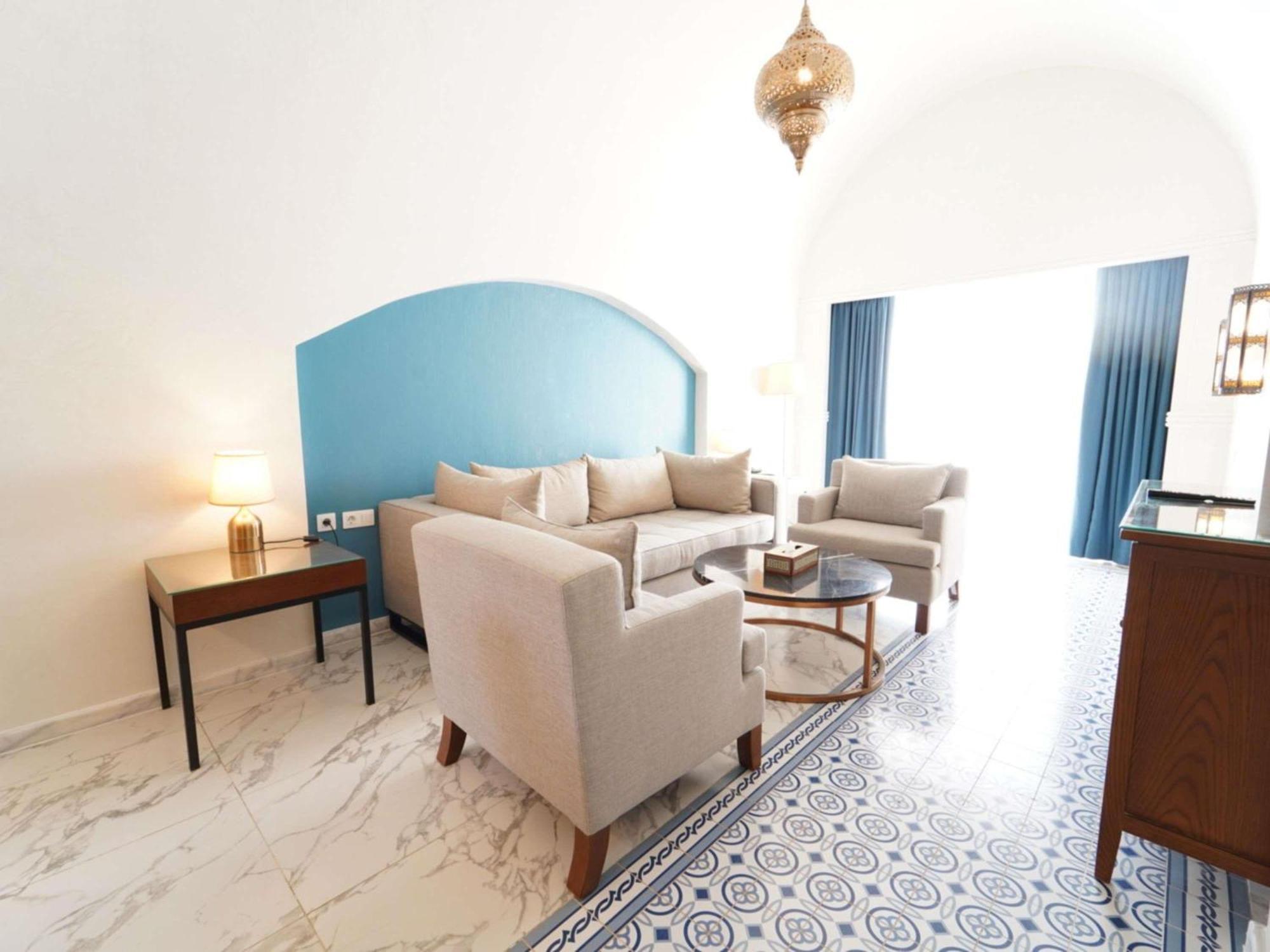 Executive Suite Sea View